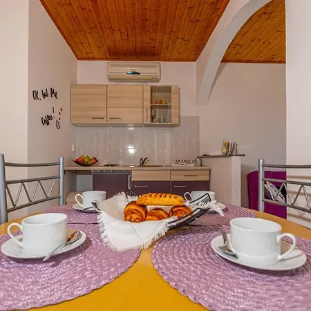 Stefka Guest house